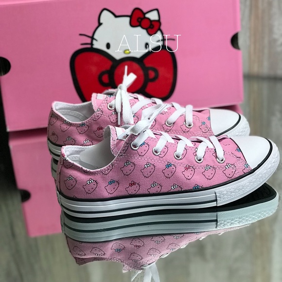 Converse Shoes - Conv&Hello Kitty Ctas Canvas Low Top Prism Pink W